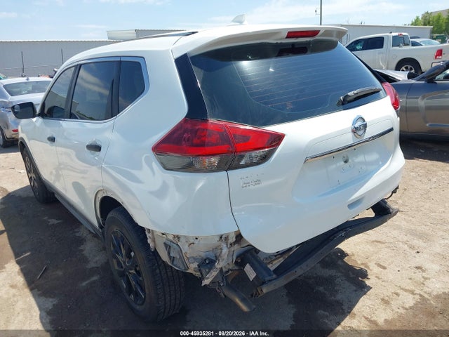 2017 Nissan Rogue S მანქანა იყიდება აუქციონზე, vin: 5N1AT2MT2HC835194, აუქციონის ნომერი: 45935281