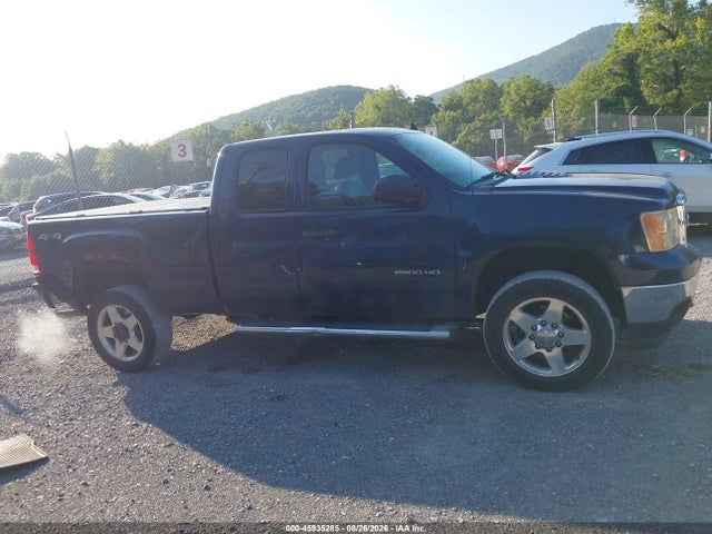 45935285 :رقم المزاد ، 1GT220CG9BZ338622 vin ، 2011 Gmc Sierra 2500hd Sle مزاد بيع