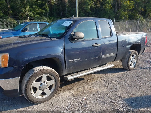 45935285 :رقم المزاد ، 1GT220CG9BZ338622 vin ، 2011 Gmc Sierra 2500hd Sle مزاد بيع