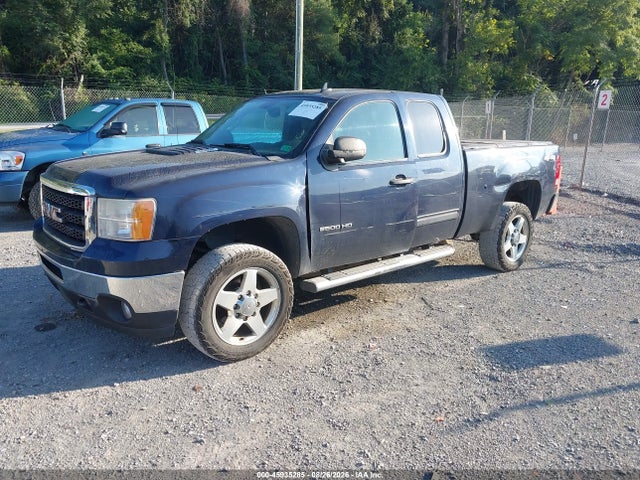 45935285 :رقم المزاد ، 1GT220CG9BZ338622 vin ، 2011 Gmc Sierra 2500hd Sle مزاد بيع