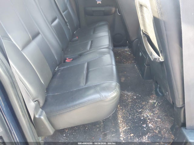 45935285 :رقم المزاد ، 1GT220CG9BZ338622 vin ، 2011 Gmc Sierra 2500hd Sle مزاد بيع