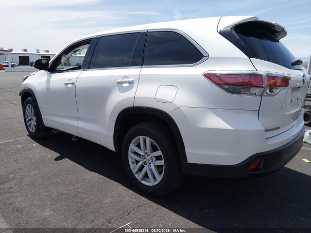 Toyota Highlander Le V6 2015 5TDZKRFHXFS089813 Image 3