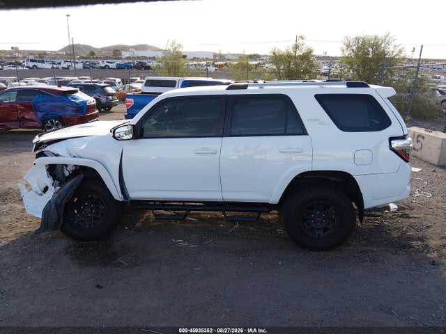 2018 Toyota 4runner Trd Off Road Premium მანქანა იყიდება აუქციონზე, vin: JTEBU5JR4J5599606, აუქციონის ნომერი: 45935352