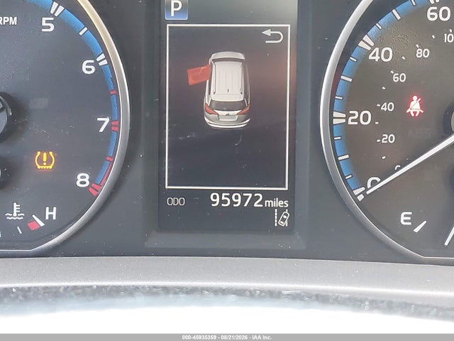 Toyota RAV4 LE 2018 2T3BFREV0JW845752 Image 16