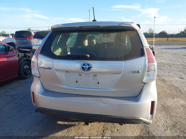 Toyota Prius V Five 2017 JTDZN3EUXHJ072948 Image 16