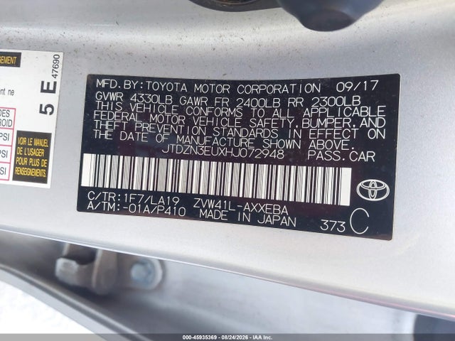 Toyota Prius V Five 2017 JTDZN3EUXHJ072948 Image 9