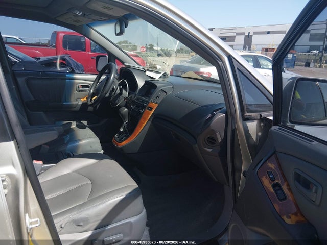 45935373 :رقم المزاد ، JT6GF10U4Y0067211 vin ، 2000 Lexus Rx 300 مزاد بيع