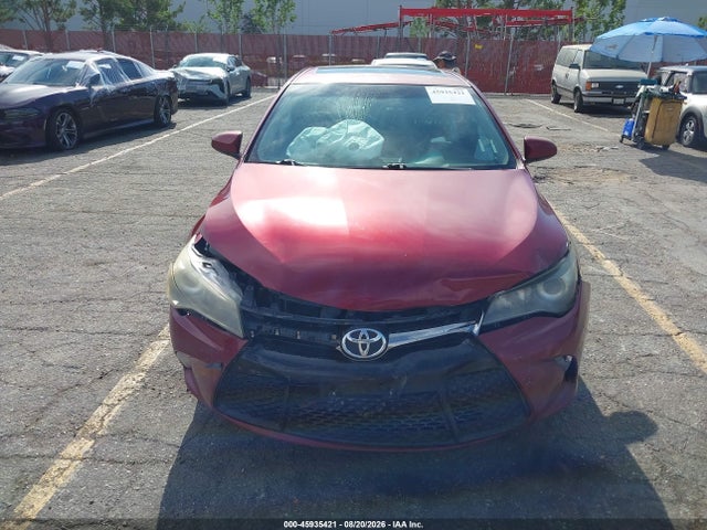 4T1BF1FK1HU664765 Toyota CAMRY SE