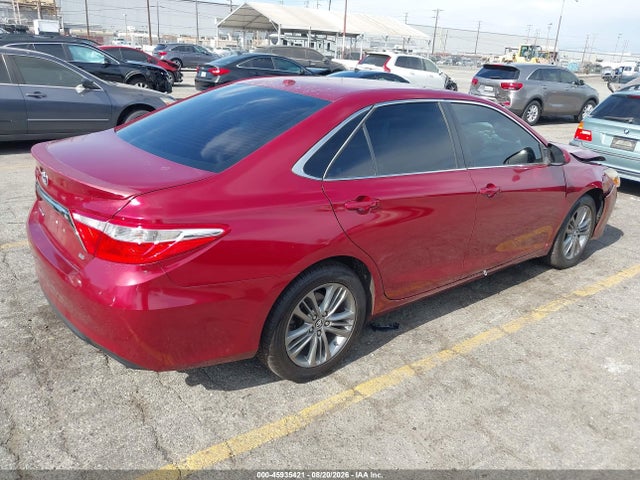 4T1BF1FK1HU664765 Toyota CAMRY SE