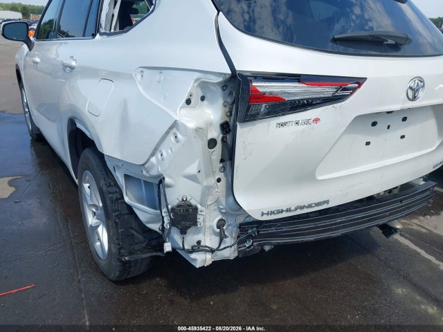 2022 Toyota Highlander Le მანქანა იყიდება აუქციონზე, vin: 5TDBZRBH0NS578609, აუქციონის ნომერი: 45935422