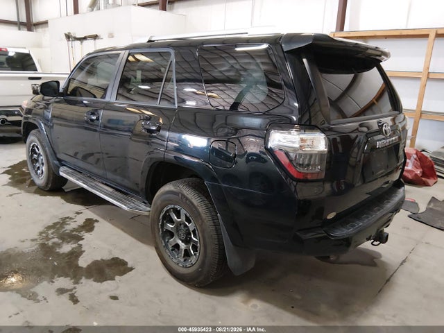 Toyota 4RUNNER SR5 2014 JTEBU5JR3E5174688 Image 3