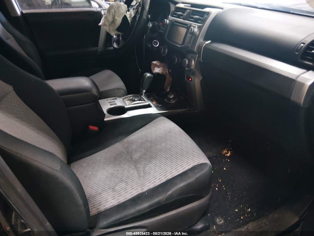 Toyota 4RUNNER SR5 2014 JTEBU5JR3E5174688 Image 5