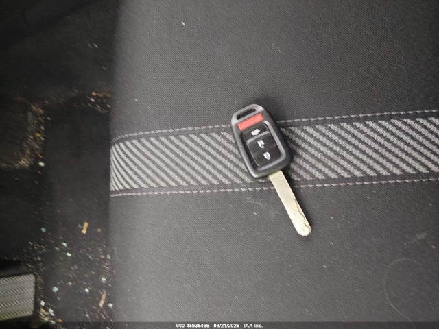 Продажа на аукционе авто 2018 Honda Civic Lx, vin: 2HGFC2F51JH582060, номер лота: 45935466