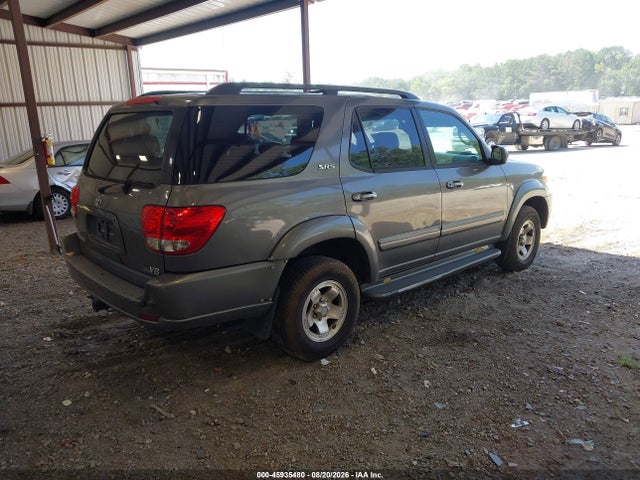 Продажа на аукционе авто 2005 Toyota Sequoia Sr5 V8, vin: 5TDZT34AX5S242429, номер лота: 45935480