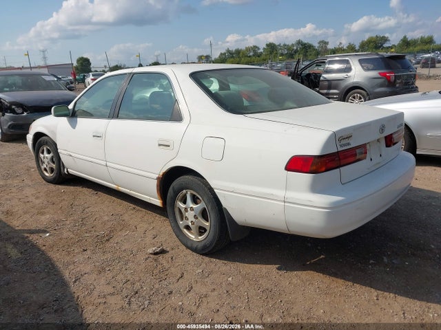 Продажа на аукционе авто 1998 Toyota Camry Le, vin: 4T1BG22K8WU859302, номер лота: 45935494