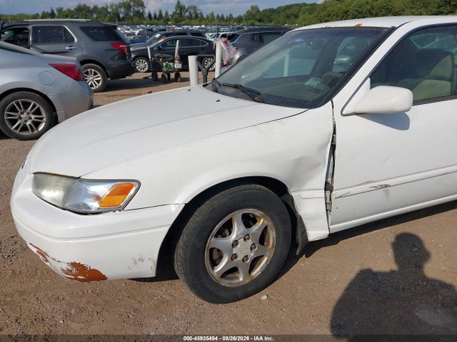 Продажа на аукционе авто 1998 Toyota Camry Le, vin: 4T1BG22K8WU859302, номер лота: 45935494