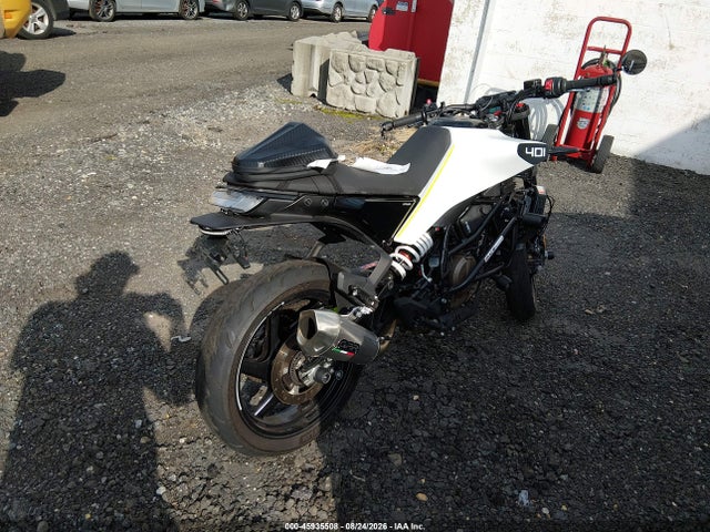 Aukcja sprzedaży 2024 Husqvarna Vitpilen 401/svartpilen 401, vin: MD2JUJ409RN210311, numer aukcji: 45935508