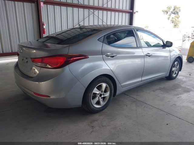 2015 Hyundai Elantra Se მანქანა იყიდება აუქციონზე, vin: 5NPDH4AE2FH636216, აუქციონის ნომერი: 45935520
