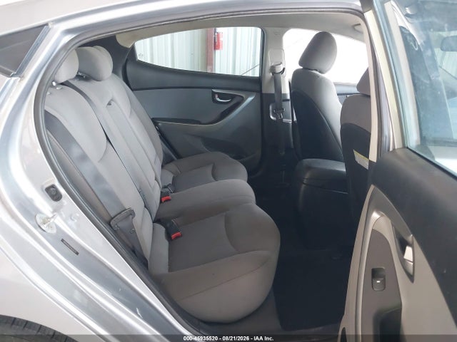 2015 Hyundai Elantra Se მანქანა იყიდება აუქციონზე, vin: 5NPDH4AE2FH636216, აუქციონის ნომერი: 45935520