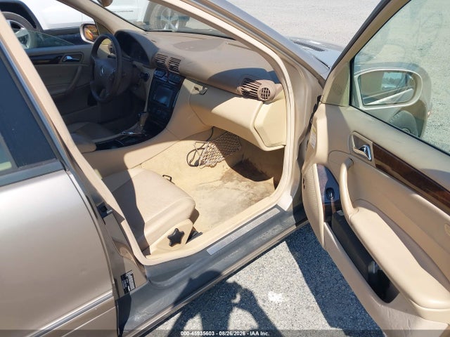 Aukcja sprzedaży 2002 Mercedes-benz C 240, vin: WDBRF61J32E008808, numer aukcji: 45935603
