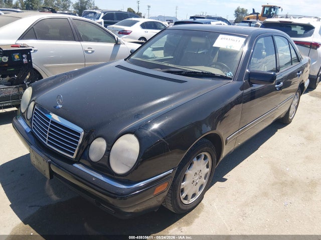 Продажа на аукционе авто 1998 Mercedes-benz E 320, vin: WDBJF65F2WA692346, номер лота: 45935611