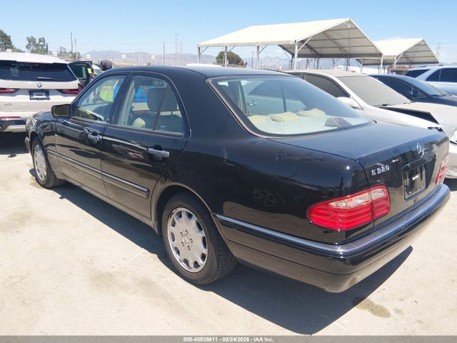 Продажа на аукционе авто 1998 Mercedes-benz E 320, vin: WDBJF65F2WA692346, номер лота: 45935611
