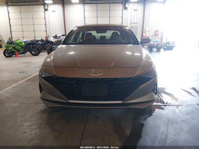 45935614 :رقم المزاد ، 5NPLL4AG5MH049274 vin ، 2021 Hyundai Elantra Se مزاد بيع