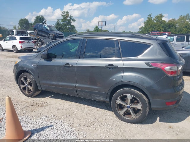 Продаж на аукціоні авто 2017 Ford Escape Se, vin: 1FMCU0GD8HUA21639, номер лоту: 45935623