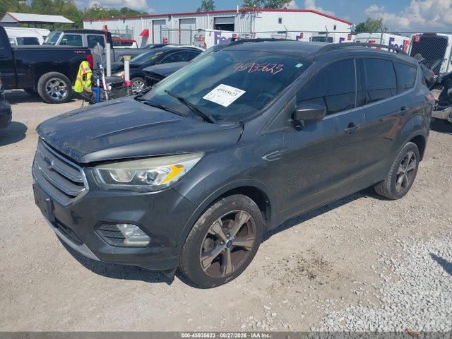 Продаж на аукціоні авто 2017 Ford Escape Se, vin: 1FMCU0GD8HUA21639, номер лоту: 45935623