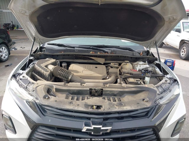 45935638 :رقم المزاد ، 3GNKBHR40NS150334 vin ، 2022 Chevrolet Blazer Awd 2lt مزاد بيع