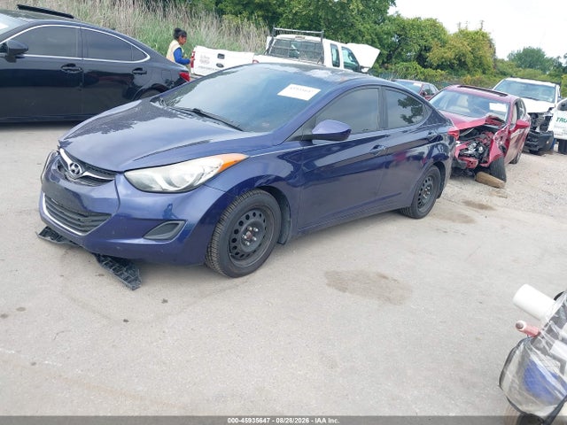 Продажа на аукционе авто 2012 Hyundai Elantra Gls, vin: 5NPDH4AE1CH142294, номер лота: 45935647