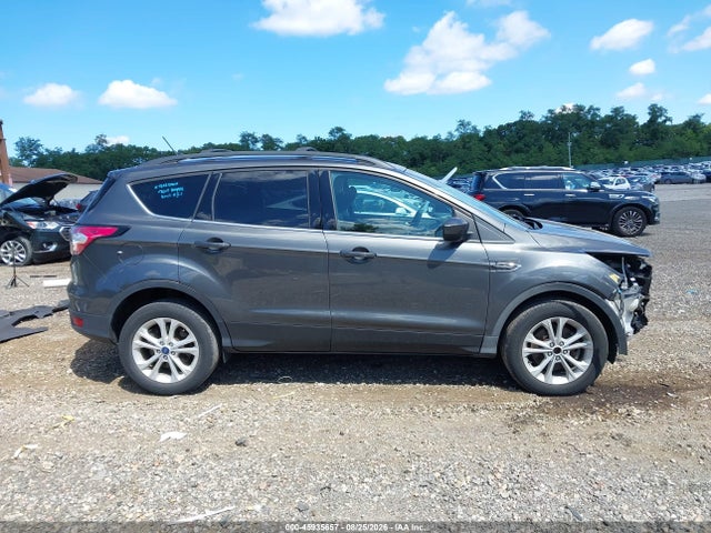 Продажа на аукционе авто 2018 Ford Escape Se, vin: 1FMCU9GD0JUA68464, номер лота: 45935657