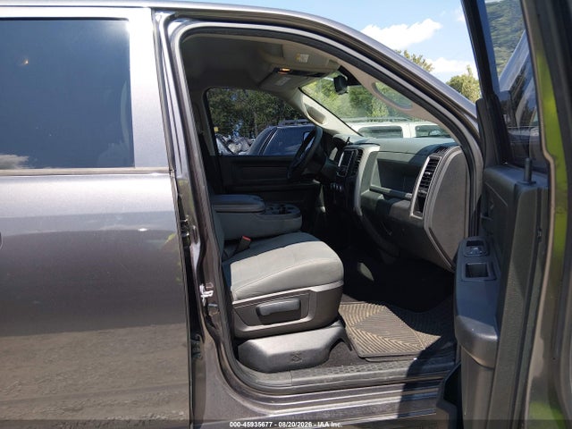 Продажа на аукционе авто 2016 Ram 1500 St, vin: 1C6RR6FT0GS405413, номер лота: 45935677