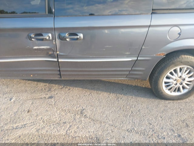 45935745 :رقم المزاد ، 2C8GP64L82R564343 vin ، 2002 Chrysler Town & Country Limited مزاد بيع