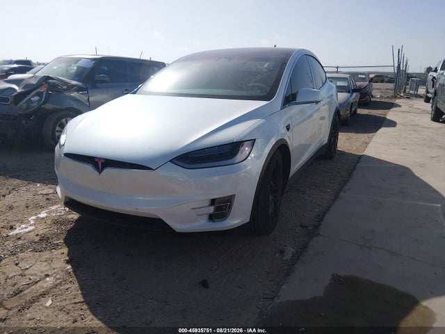 Tesla Model X 100d/75d/p100d 2018 5YJXCBE20JF135526 Image 2