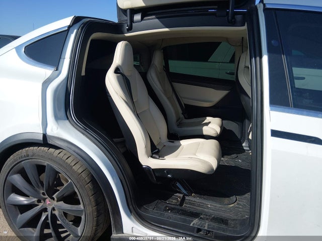 Tesla Model X 100d/75d/p100d 2018 5YJXCBE20JF135526 Image 8