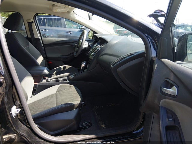 45935788 :رقم المزاد ، 1FADP3F25EL366314 vin ، 2014 Ford Focus Se مزاد بيع