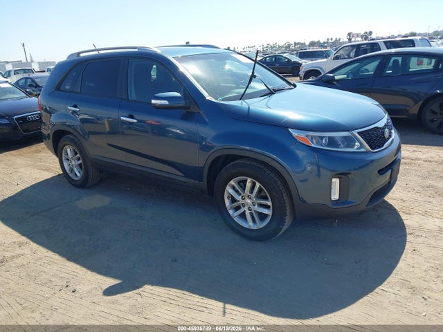 KIA SORENTO LX 2014 5XYKT3A66EG515705 Image 1