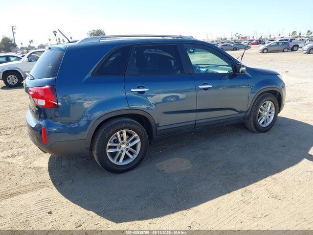 KIA SORENTO LX 2014 5XYKT3A66EG515705 Image 4