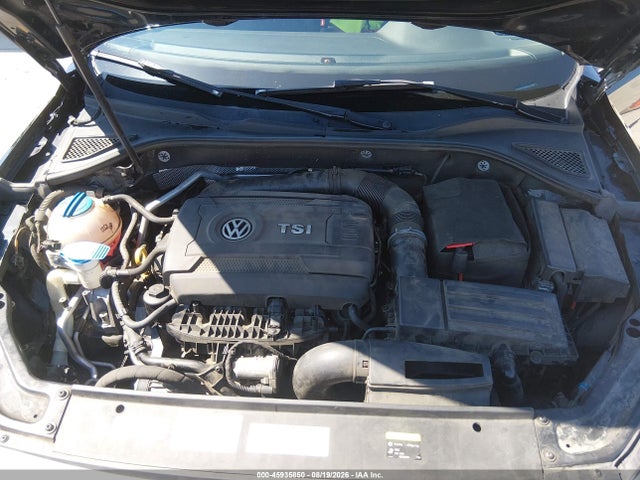 1VWBT7A39HC017887 Volkswagen Passat 1.8t Se
