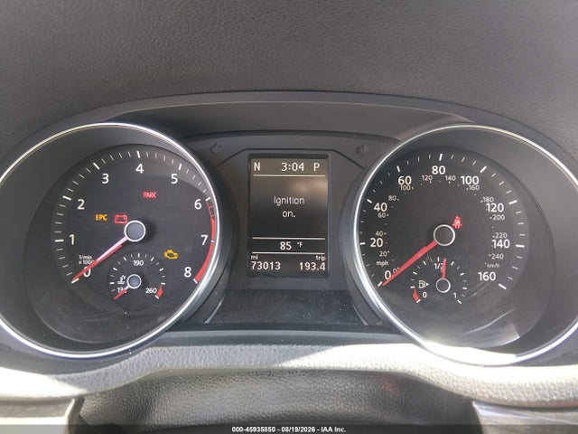 1VWBT7A39HC017887 Volkswagen Passat 1.8t Se