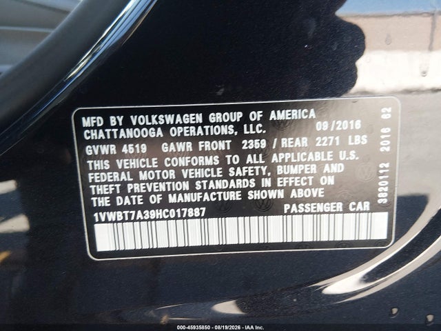 1VWBT7A39HC017887 Volkswagen Passat 1.8t Se