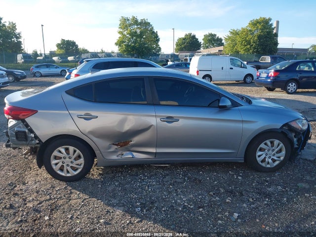 Продажа на аукционе авто 2017 Hyundai Elantra Se, vin: 5NPD74LF7HH067021, номер лота: 45935868