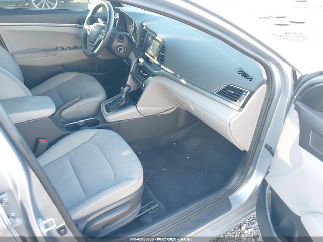 Продажа на аукционе авто 2017 Hyundai Elantra Se, vin: 5NPD74LF7HH067021, номер лота: 45935868