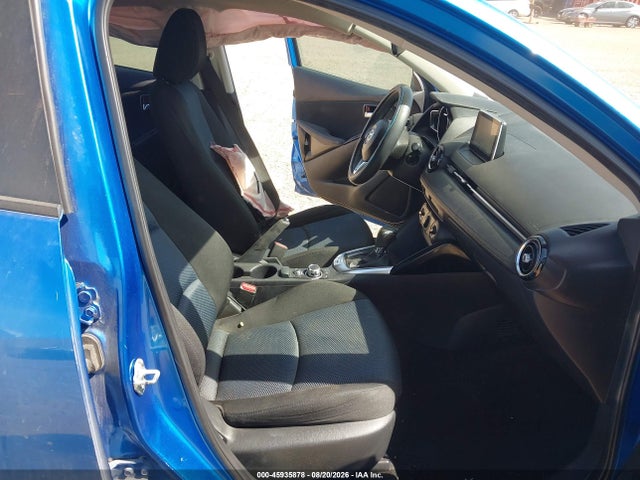 2018 Toyota Yaris Ia მანქანა იყიდება აუქციონზე, vin: 3MYDLBYV7JY308277, აუქციონის ნომერი: 45935878