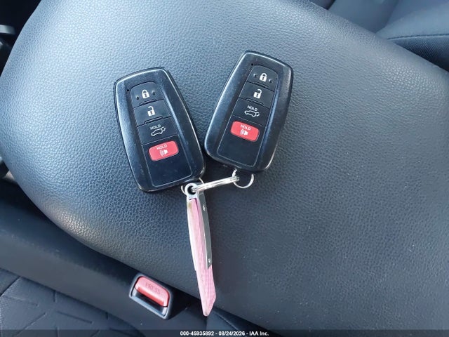 45935892 :رقم المزاد ، 2T3P1RFV2MW177766 vin ، 2021 Toyota Rav4 Xle مزاد بيع