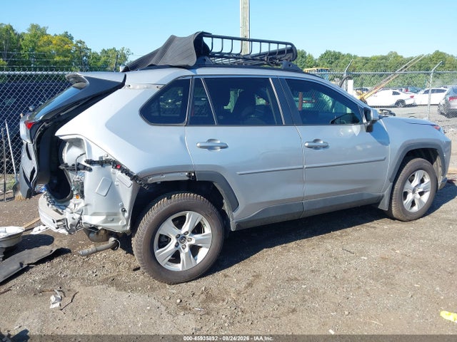 45935892 :رقم المزاد ، 2T3P1RFV2MW177766 vin ، 2021 Toyota Rav4 Xle مزاد بيع