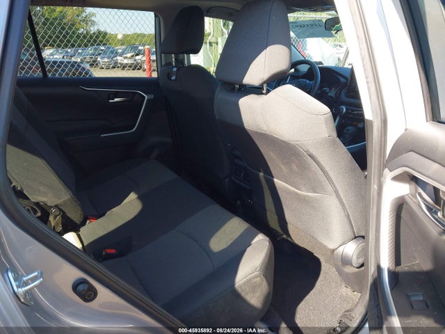 45935892 :رقم المزاد ، 2T3P1RFV2MW177766 vin ، 2021 Toyota Rav4 Xle مزاد بيع