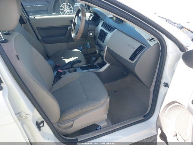 45935898 :رقم المزاد ، 1FAHP3EN7BW158765 vin ، 2011 Ford Focus S مزاد بيع