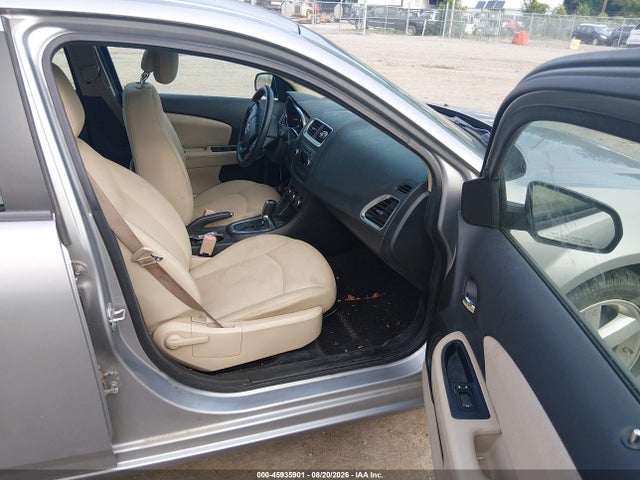 45935901 :رقم المزاد ، 1C3CDZAB1DN742359 vin ، 2013 Dodge Avenger Se مزاد بيع